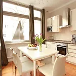 Warnemuende In Der Stadtvilla L * ロストック