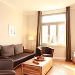 Warnemuende In Der Stadtvilla L