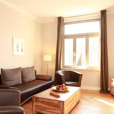 Warnemuende In Der Stadtvilla L