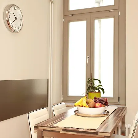 Warnemuende In Der Stadtvilla L