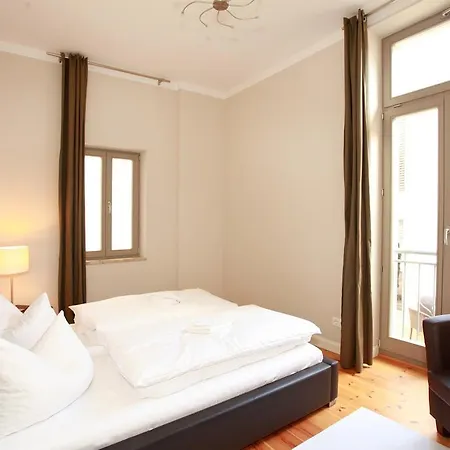 Warnemuende In Der Stadtvilla L Rostock