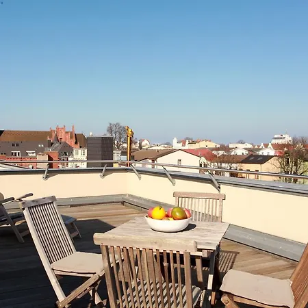 Warnemuende In Der Stadtvilla L Appartamento *