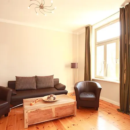 Warnemuende In Der Stadtvilla L Apartament