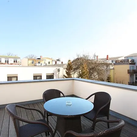 Warnemuende In Der Stadtvilla L Appartamento