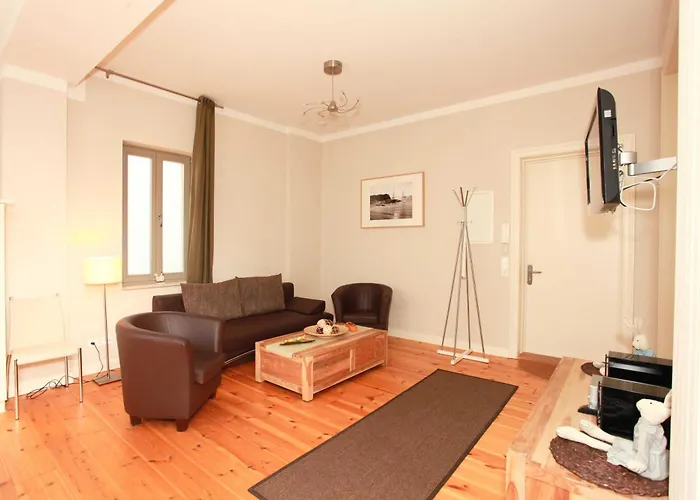 Apartament Warnemuende In Der Stadtvilla L Rostock